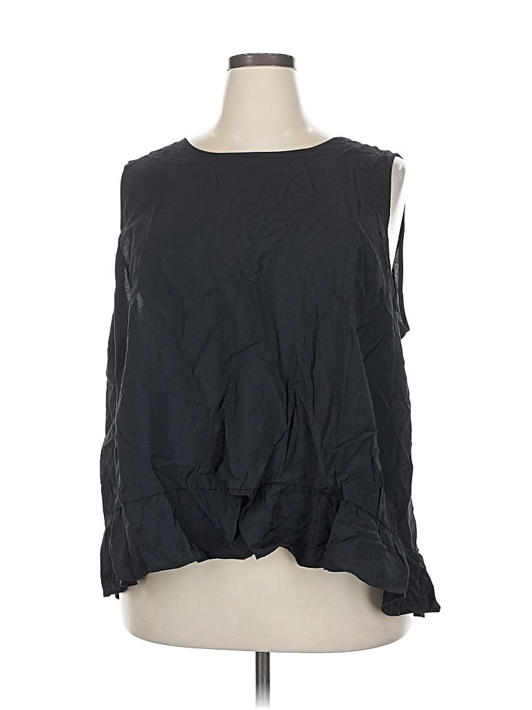 Pre-owned Torrid Sleeveless Blouse In Black
