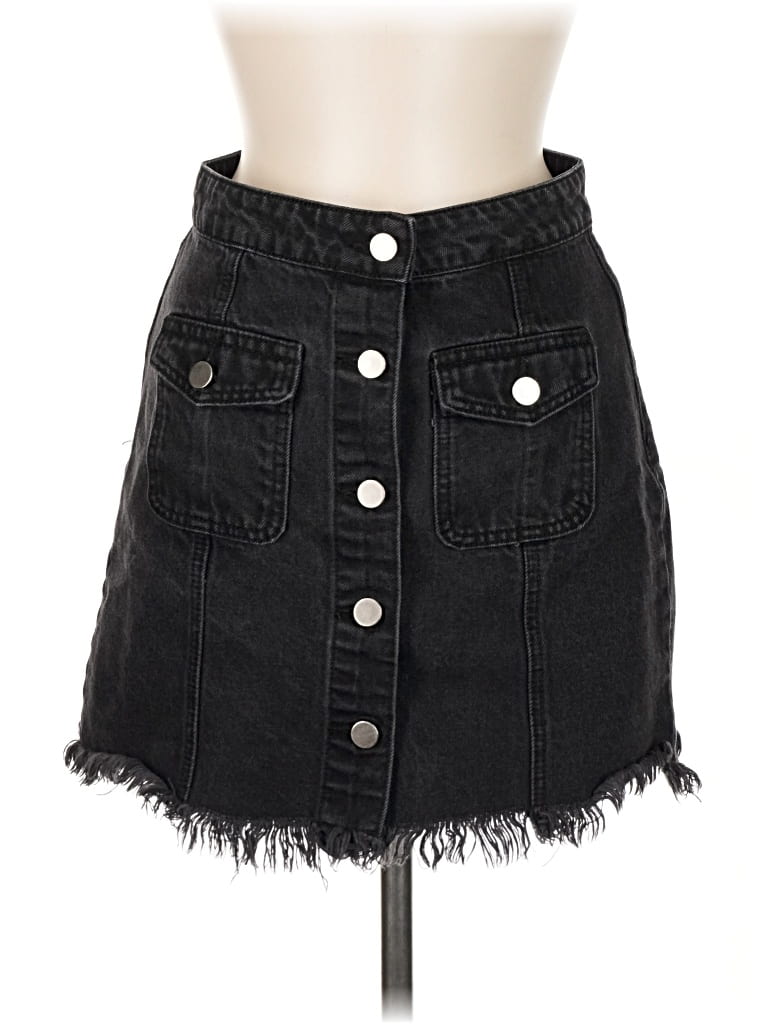Pre-owned Forever 21 Contemporary Denim Skirt In Black