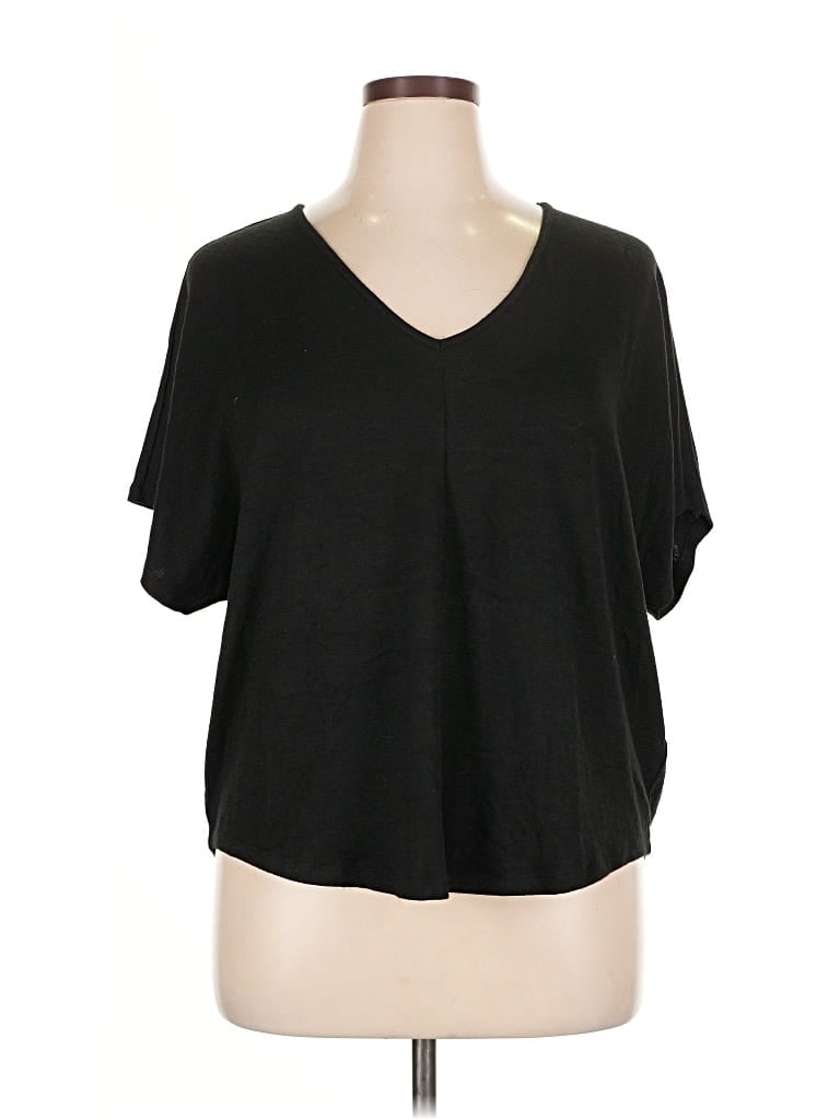 Pre-owned Gap Short Sleeve T-shirt In Black