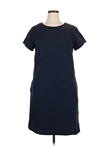 Donna Morgan Casual Dress (view 1)