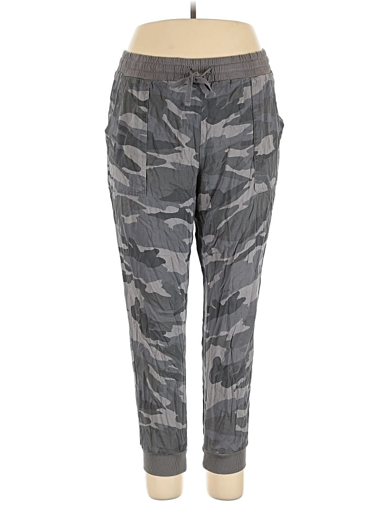 Pre-owned Splendid Casual Pants In Gray