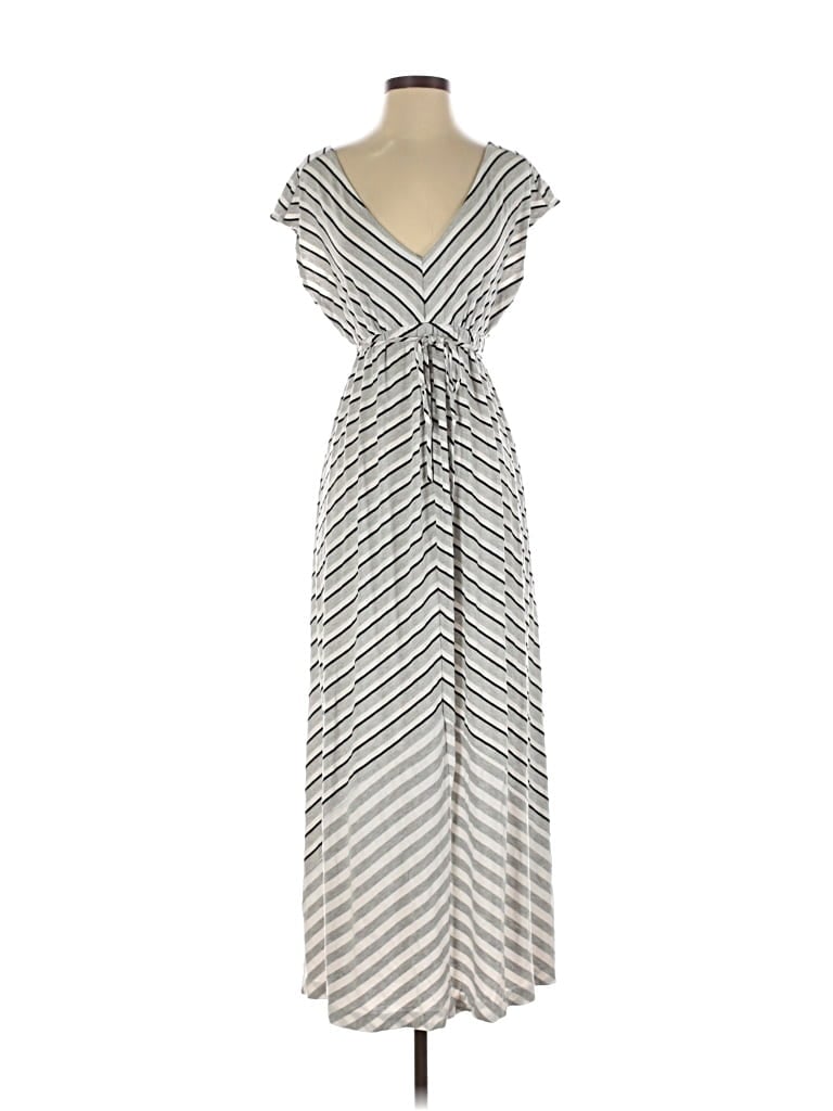 Pre-owned Jessica Simpson Casual Dress In Gray