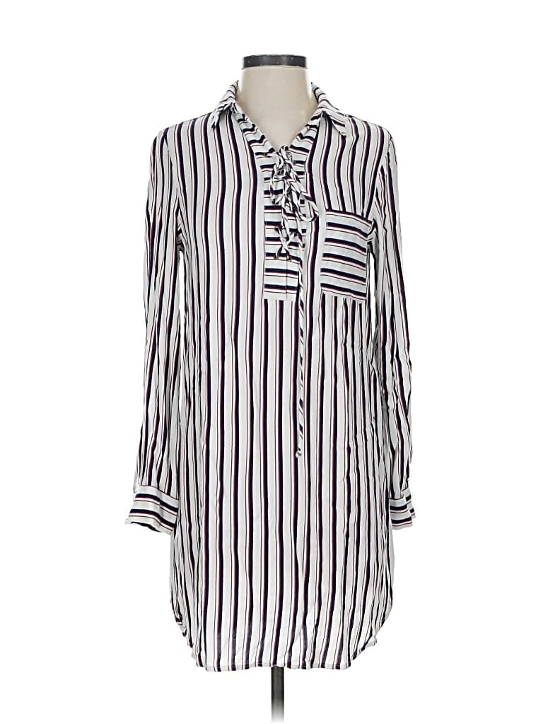 Pre-owned Wayf Casual Dress In White