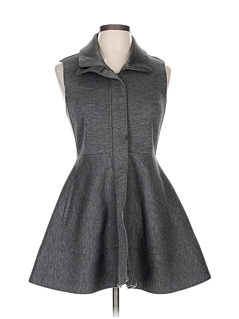 Pre-owned Donna Karan Vest In Gray