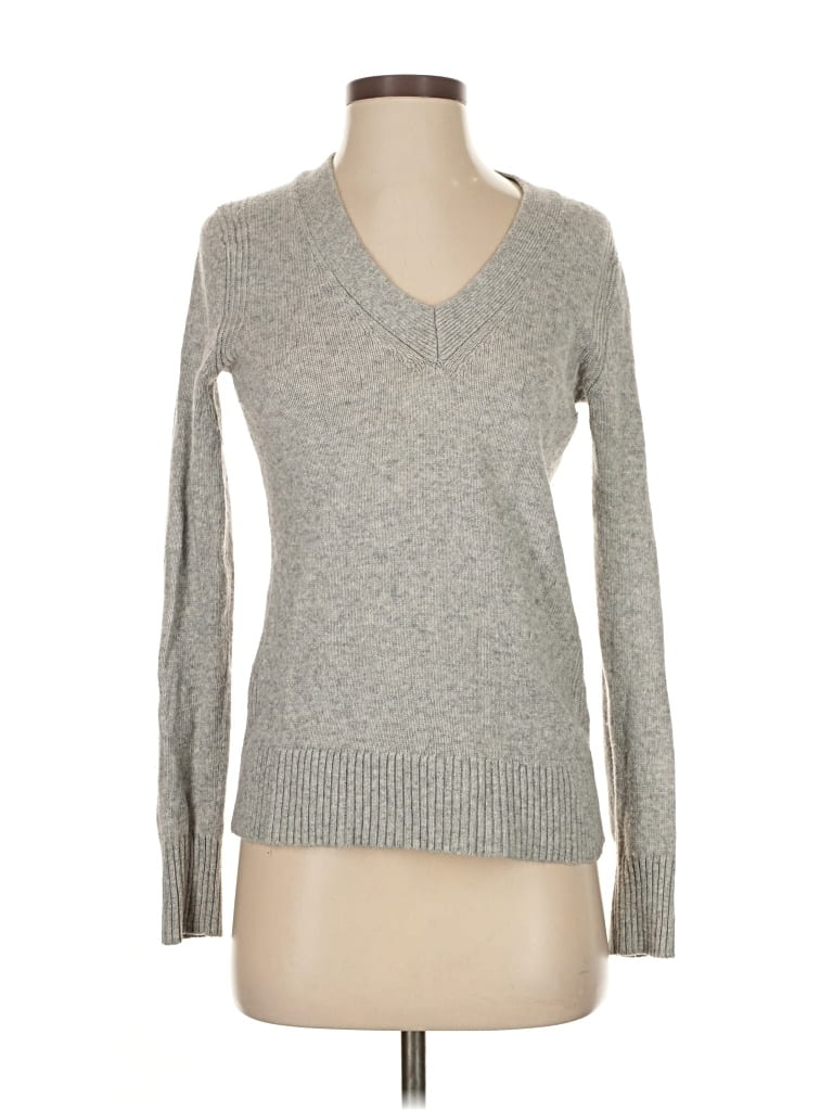 Pre-owned Banana Republic Pullover Sweater In Gray