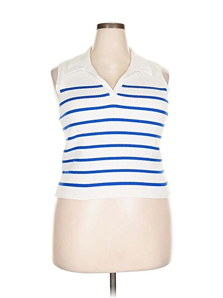 Pre-owned Old Navy Pullover Sweater In White