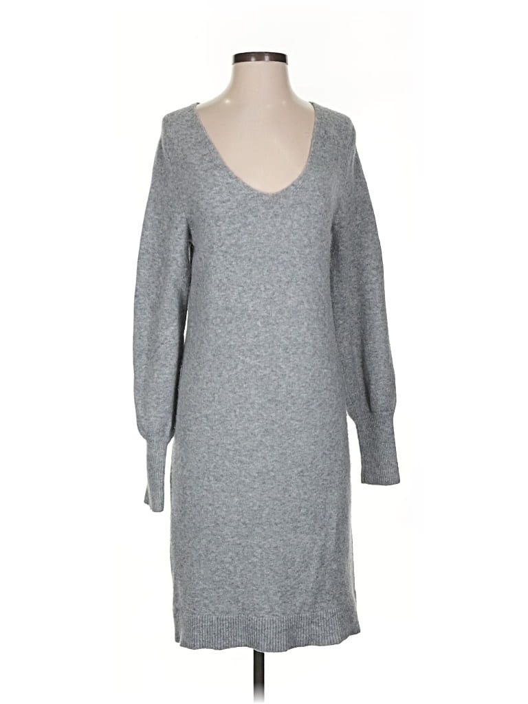 Pre-owned Ann Taylor Pullover Sweater In Gray