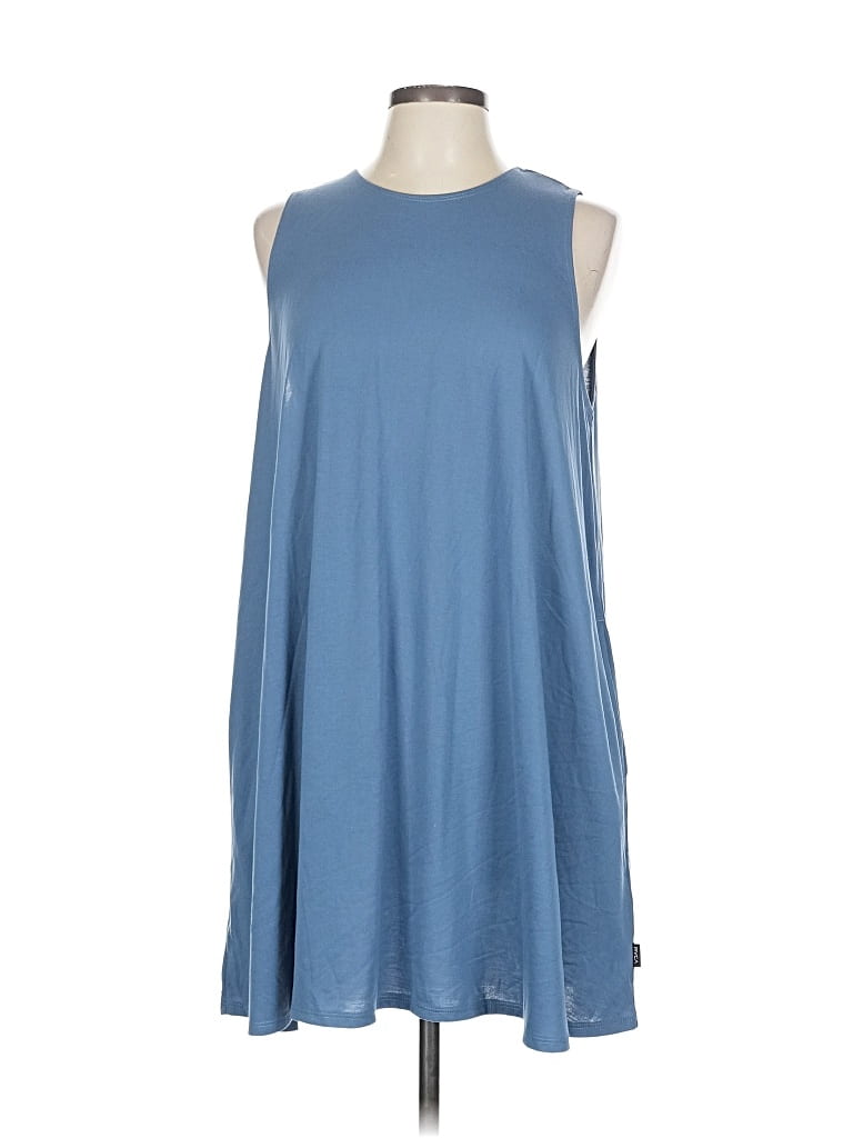 Pre-owned Rvca Casual Dress In Blue