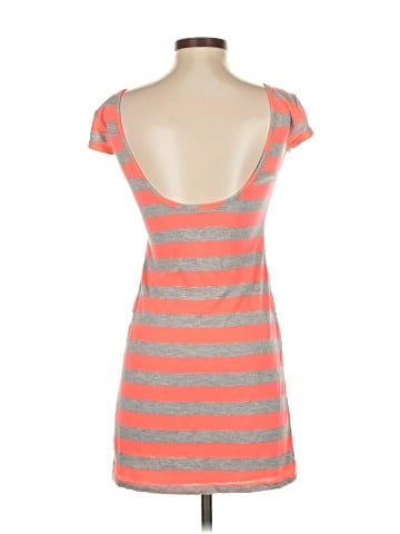 Backless Casual Dress (view 2)