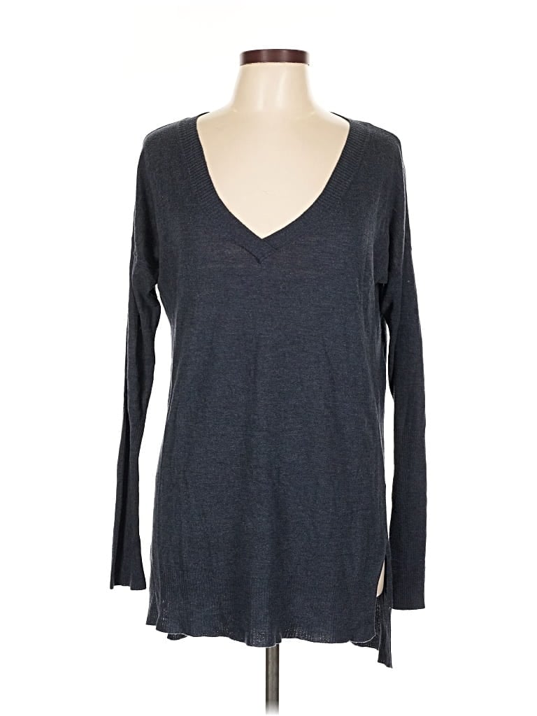 Pre-owned Trouve Long Sleeve Top Gray V Neck Tops