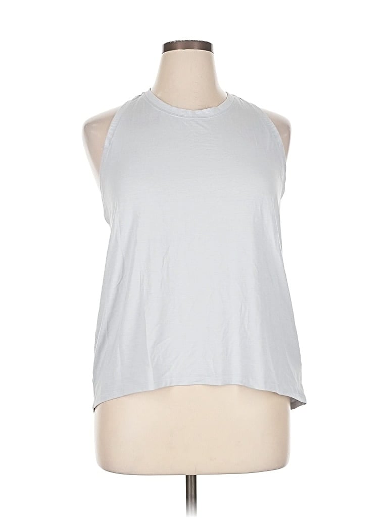 Pre-owned Athleta Sleeveless T-shirt In Silver