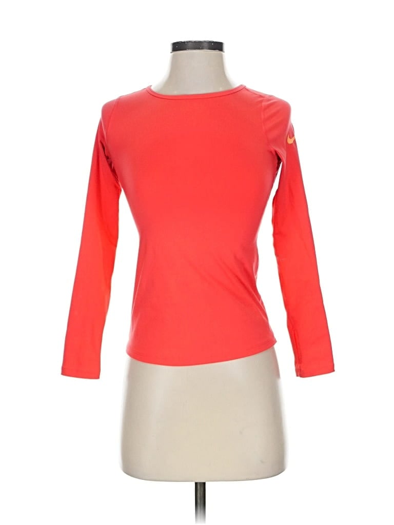 Pre-owned Nike 3/4 Sleeve T-shirt In Red