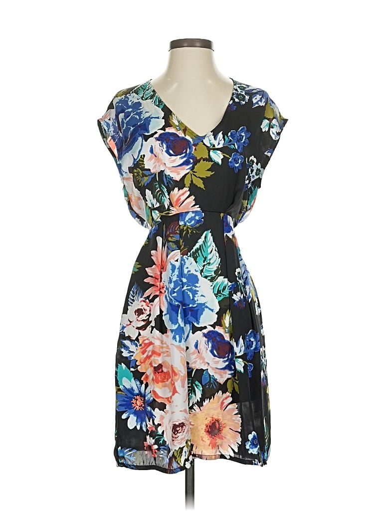 Pre-owned H&m Cocktail Dress In Black