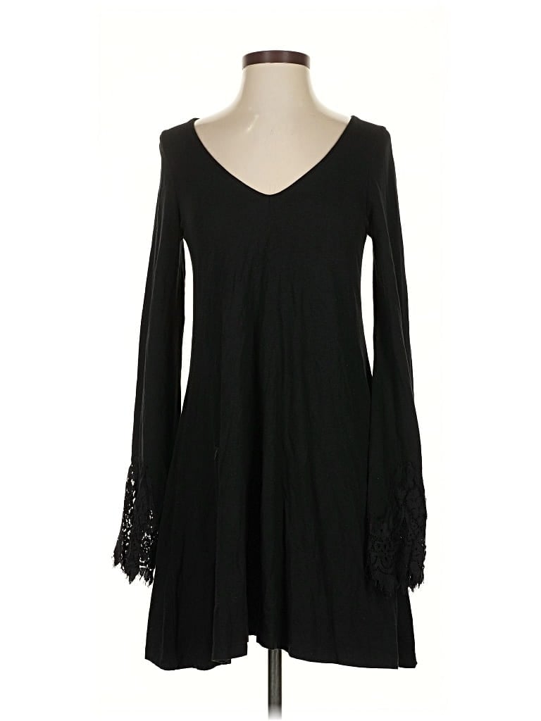 Pre-owned Express Outlet Casual Dress In Black