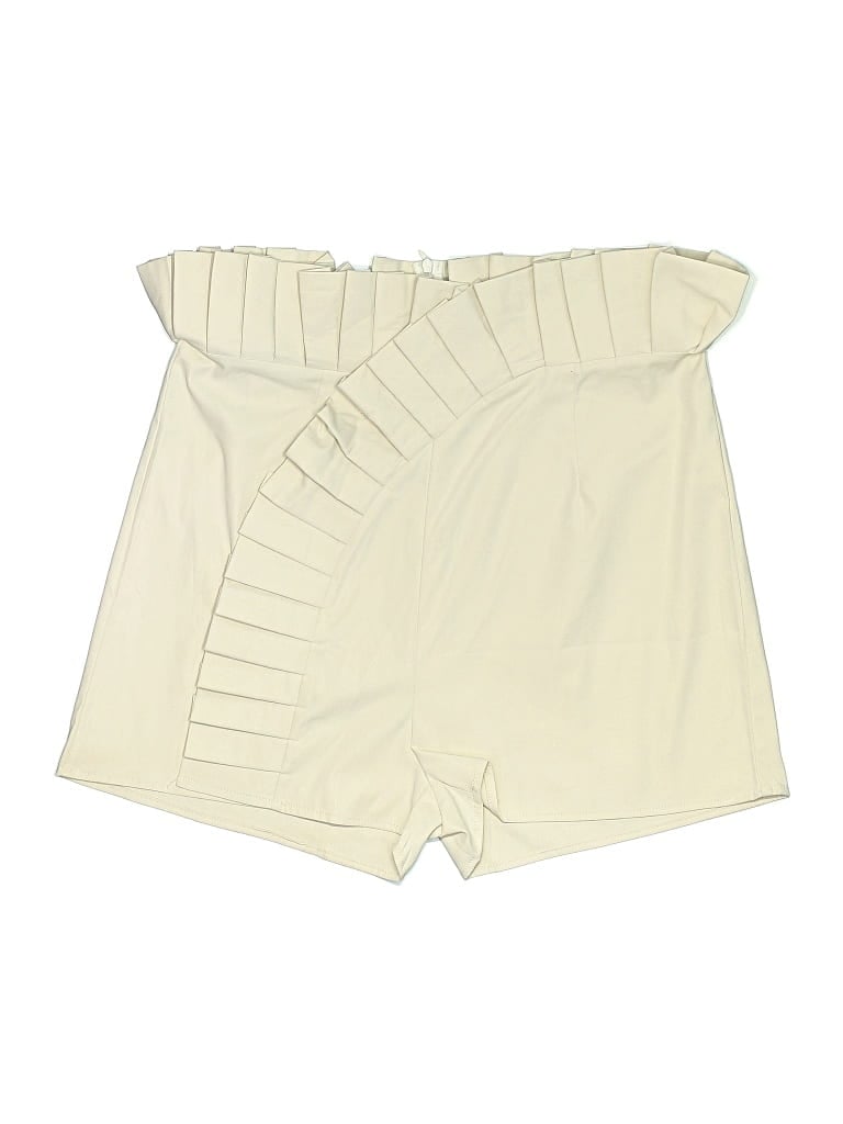 Pre-owned Chicme Shorts In White