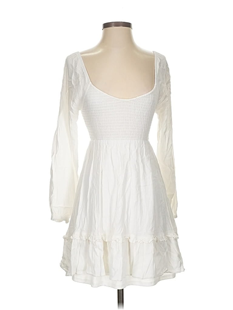 Pre-owned Altar'd State Casual Dress In White