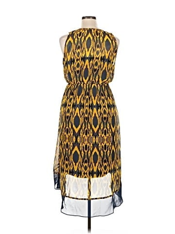 Princess Vera Wang Cocktail Dress (view 2)