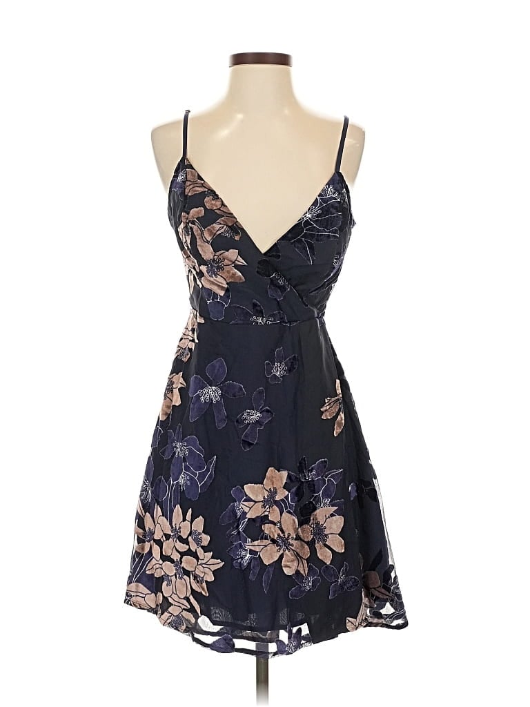 Pre-owned Lulus Cocktail Dress In Blue