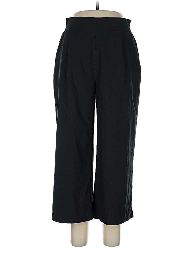 Pre-owned Quince Casual Pants In Black