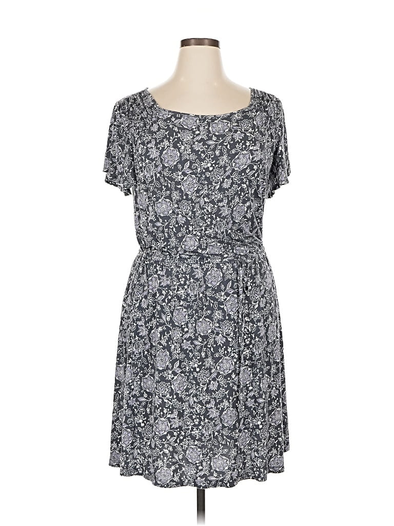 Pre-owned Ann Taylor Loft Outlet Casual Dress In Gray