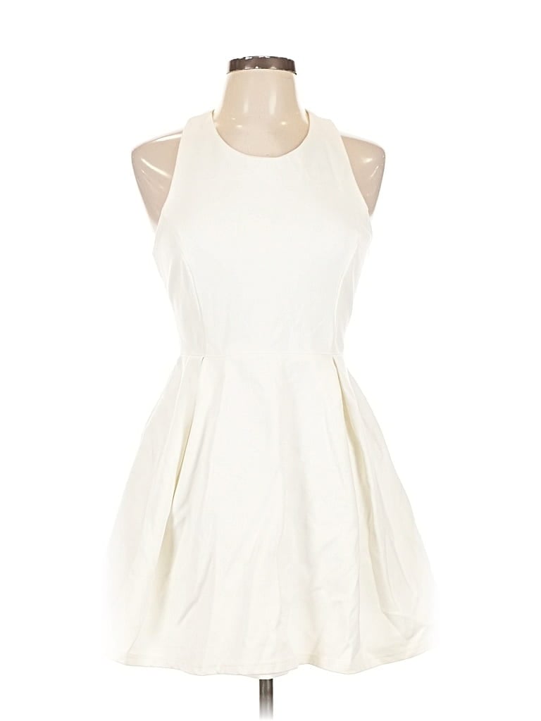 Pre-owned Lulus Cocktail Dress In White