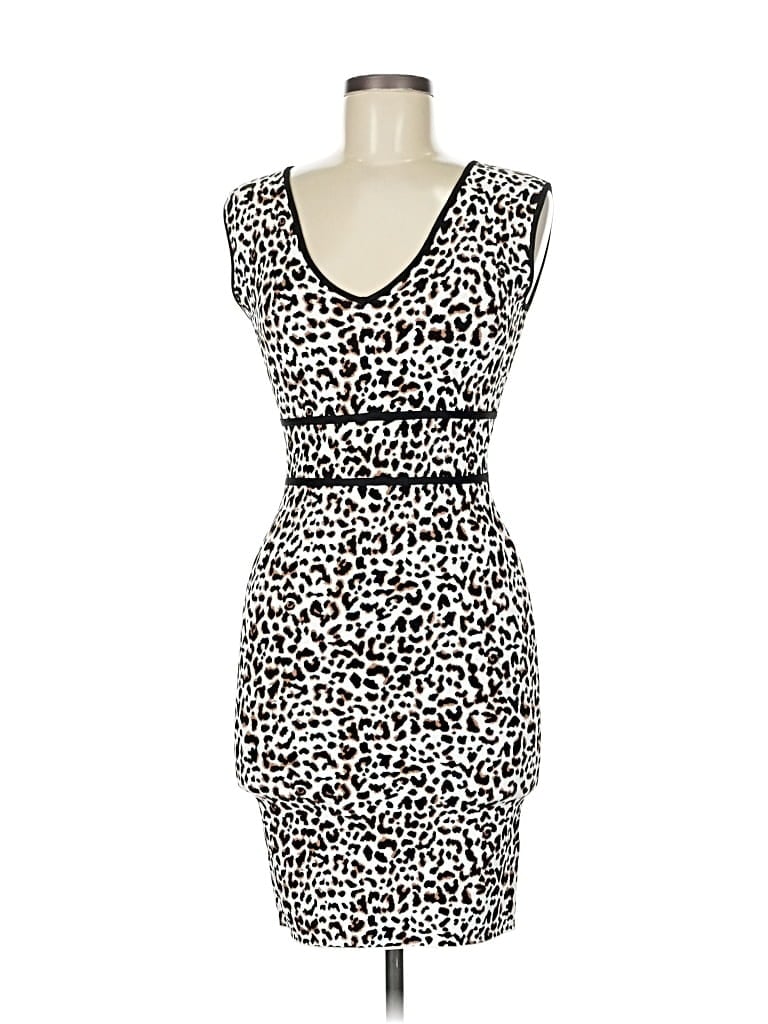 Pre-owned Bcbgmaxazria Cocktail Dress In White