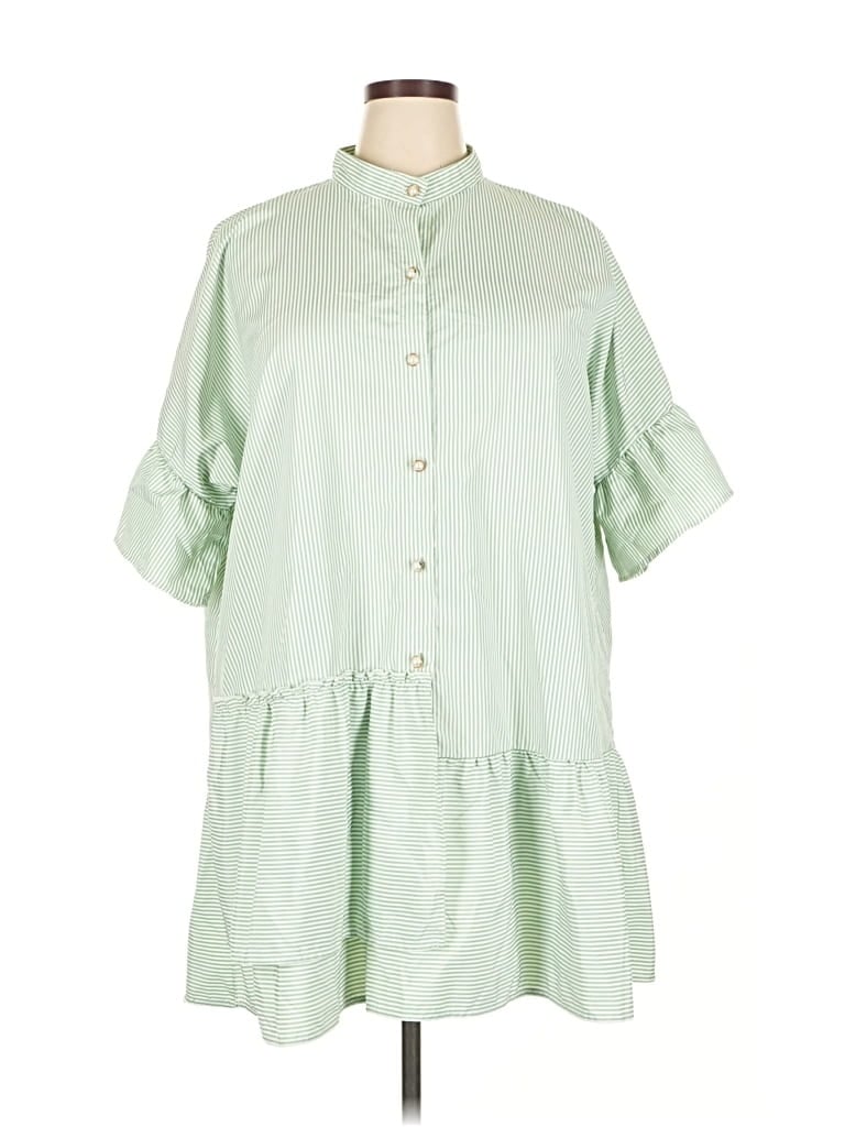 Pre-owned Simplee Casual Dress In Green