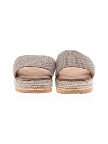 Unbranded Sandals (view 2)