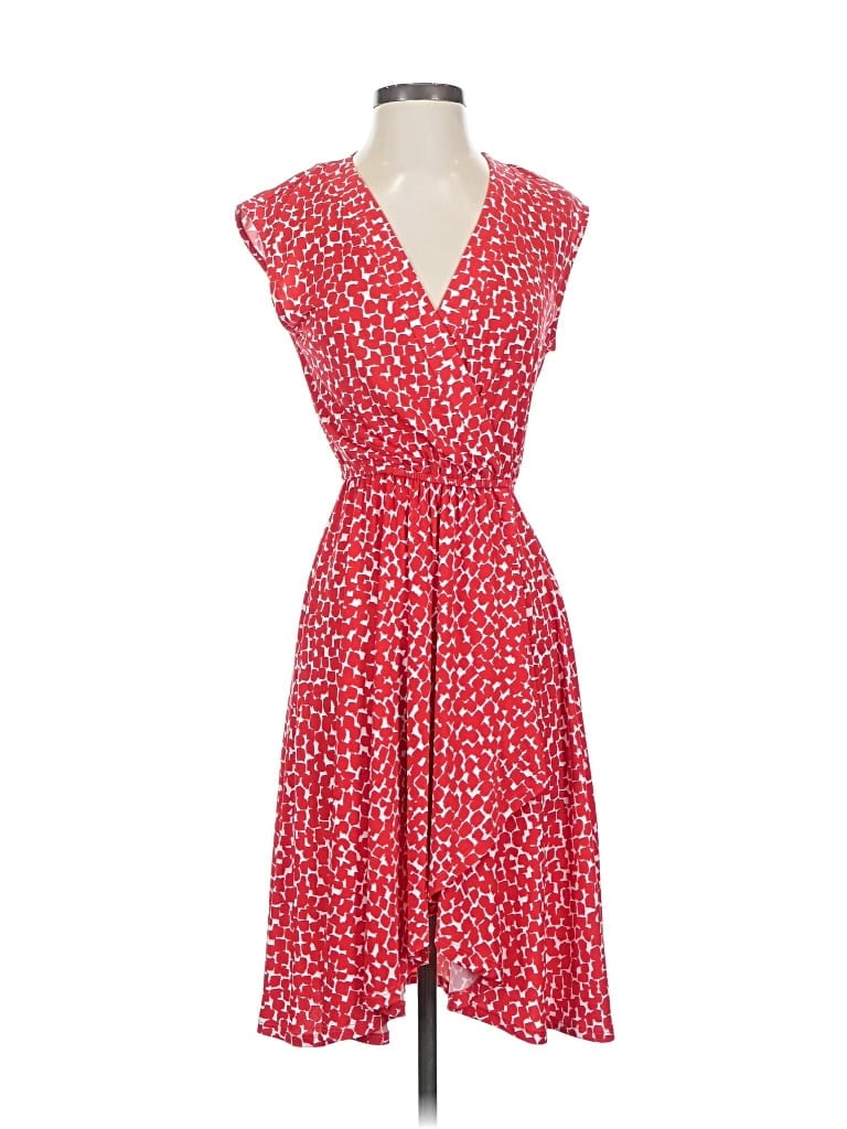 Pre-owned Bcbgmaxazria Casual Dress In Red