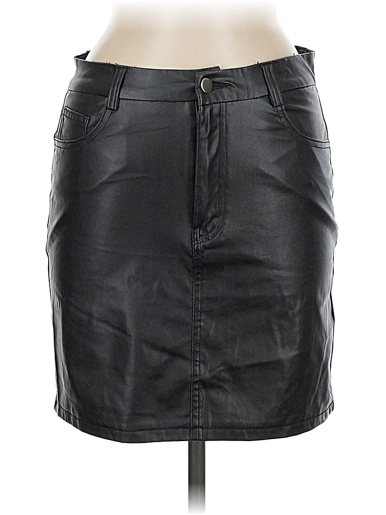 Pre-owned Prettylittlething Faux Leather Skirt In Black