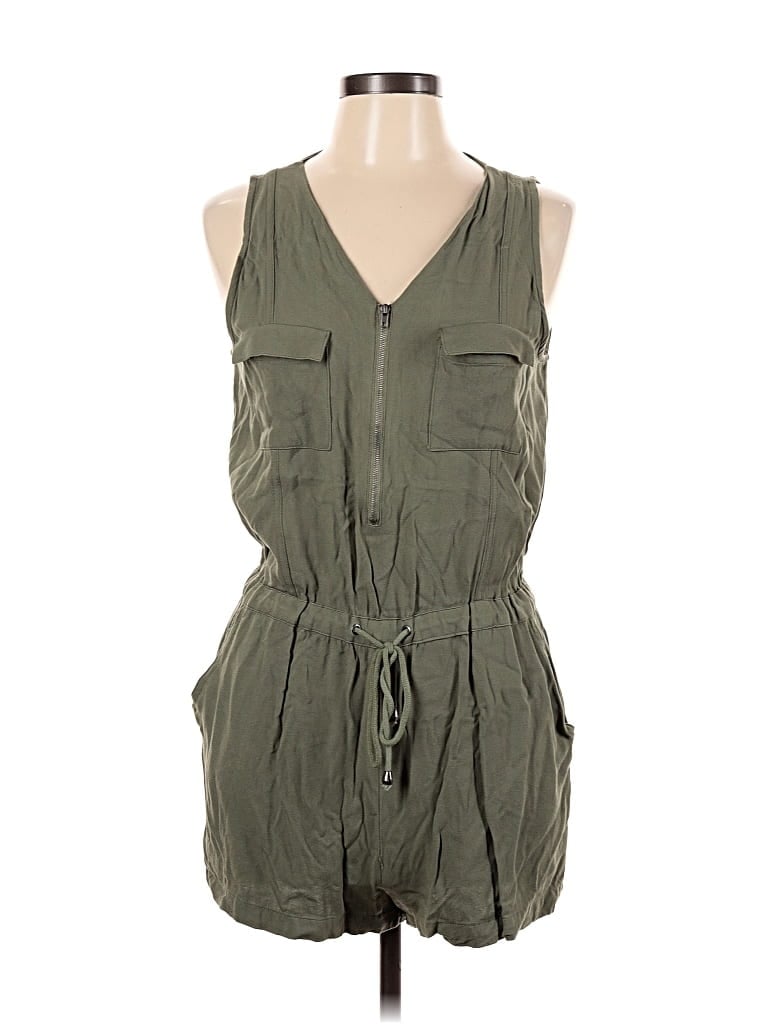 OLIVE & OAK Pre-owned Romper In Green