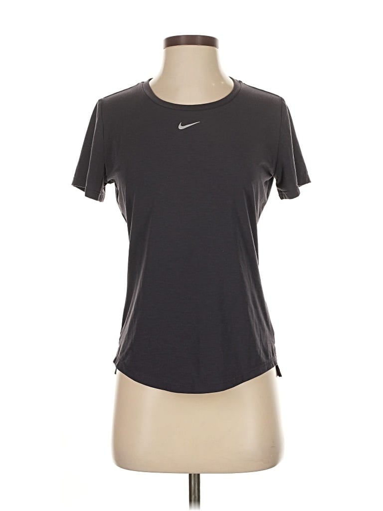 Pre-owned Nike Active T-shirt In Gray