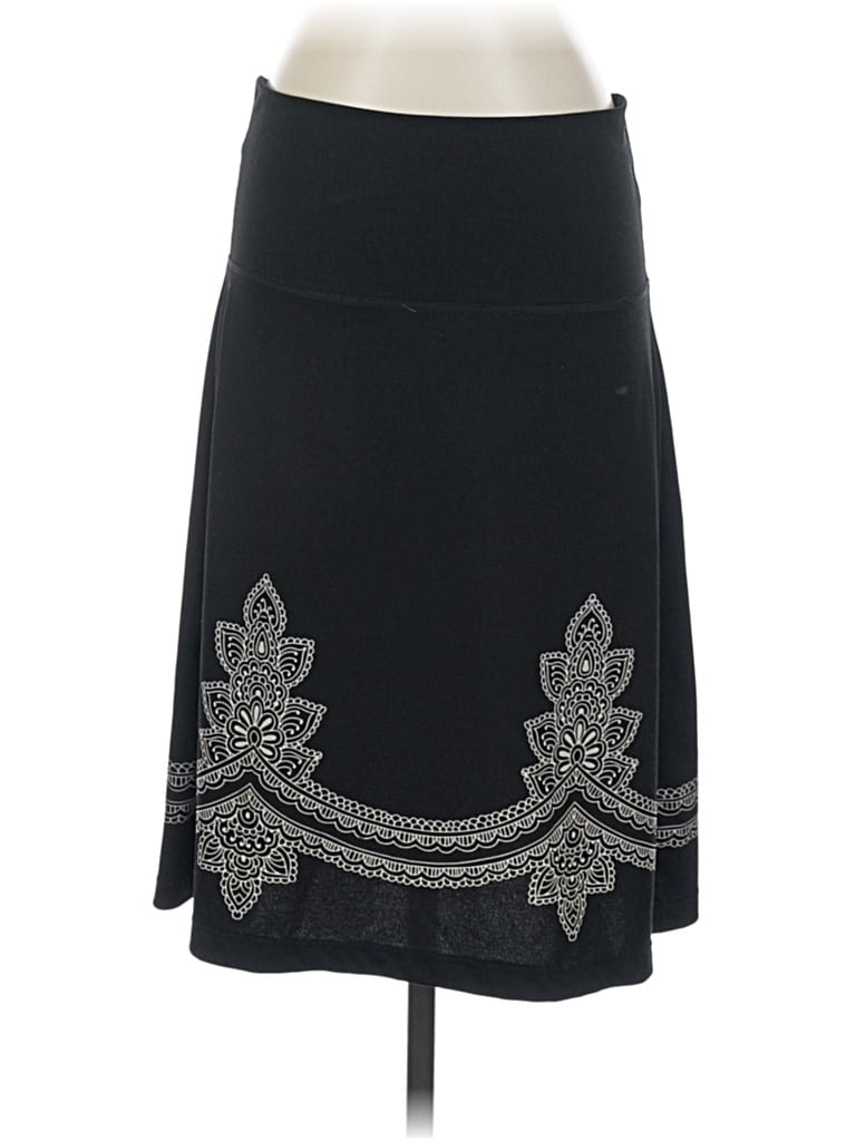 Pre-owned Max Studio Casual Skirt In Black
