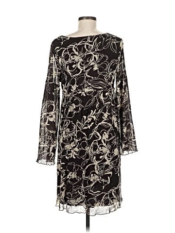 VERTIGO Casual Dress (view 2)