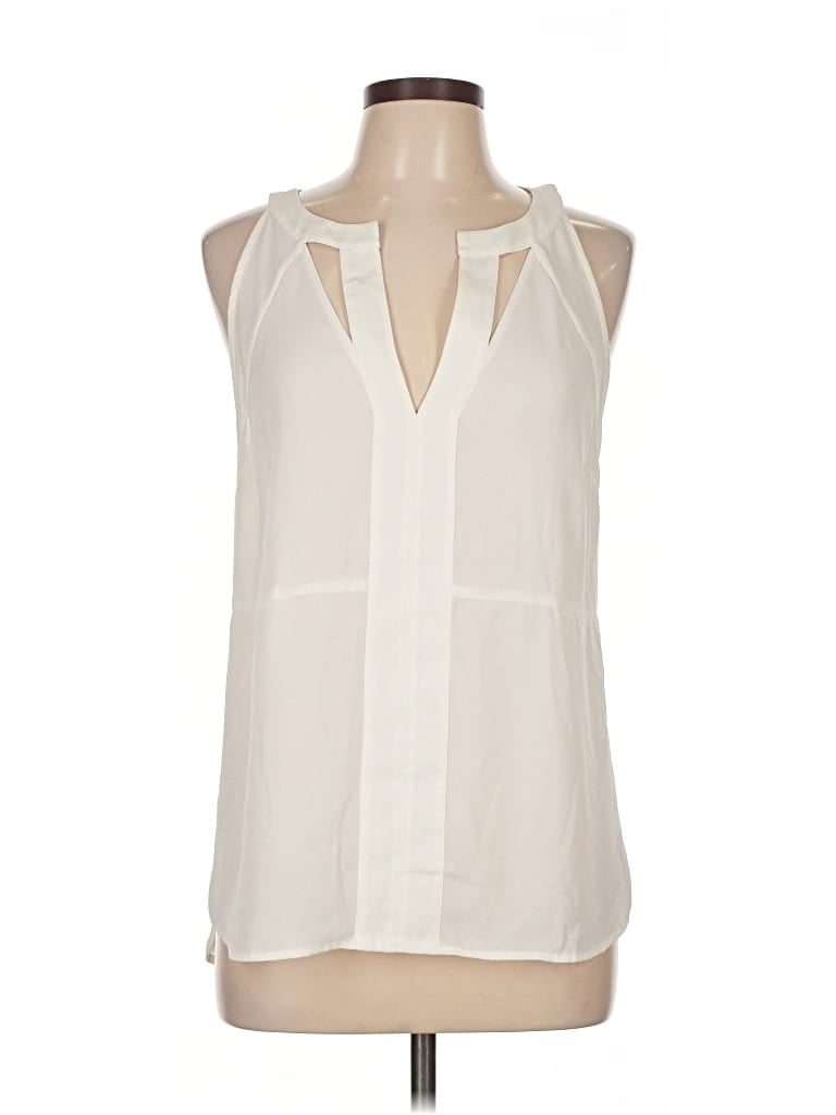 Pre-owned Guess Sleeveless T-shirt In White