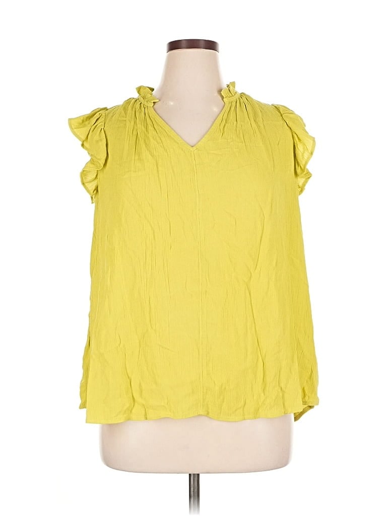 Pre-owned Terra & Sky Sleeveless Blouse In Yellow