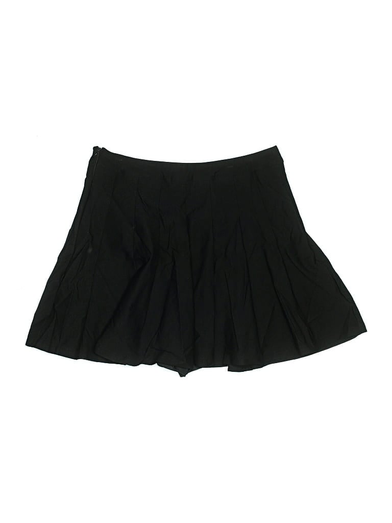 Pre-owned Bloomchic Skort In Black