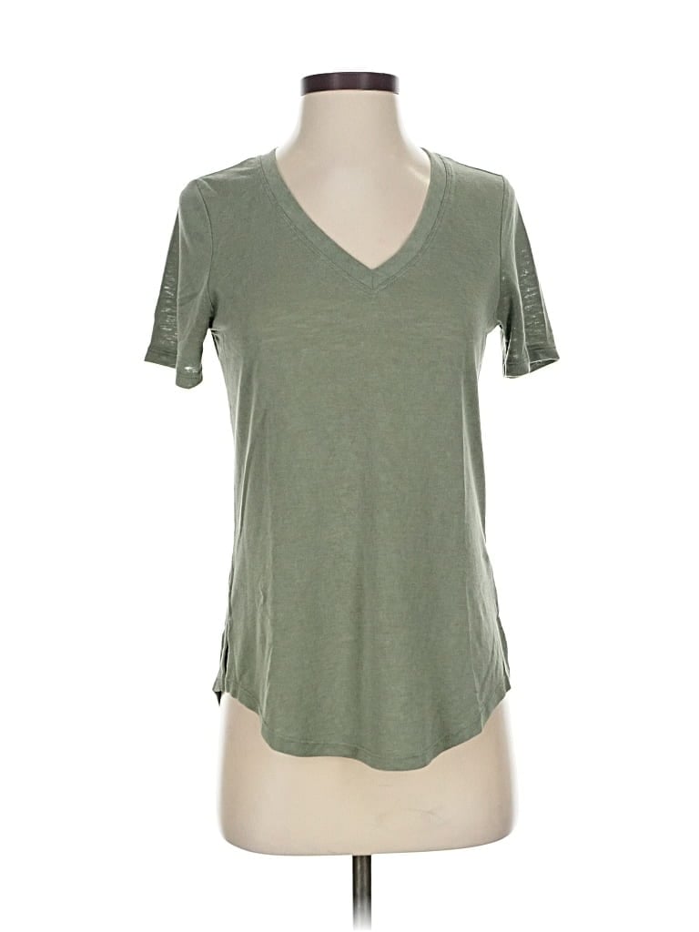 Pre-owned Athleta Short Sleeve T-shirt In Green