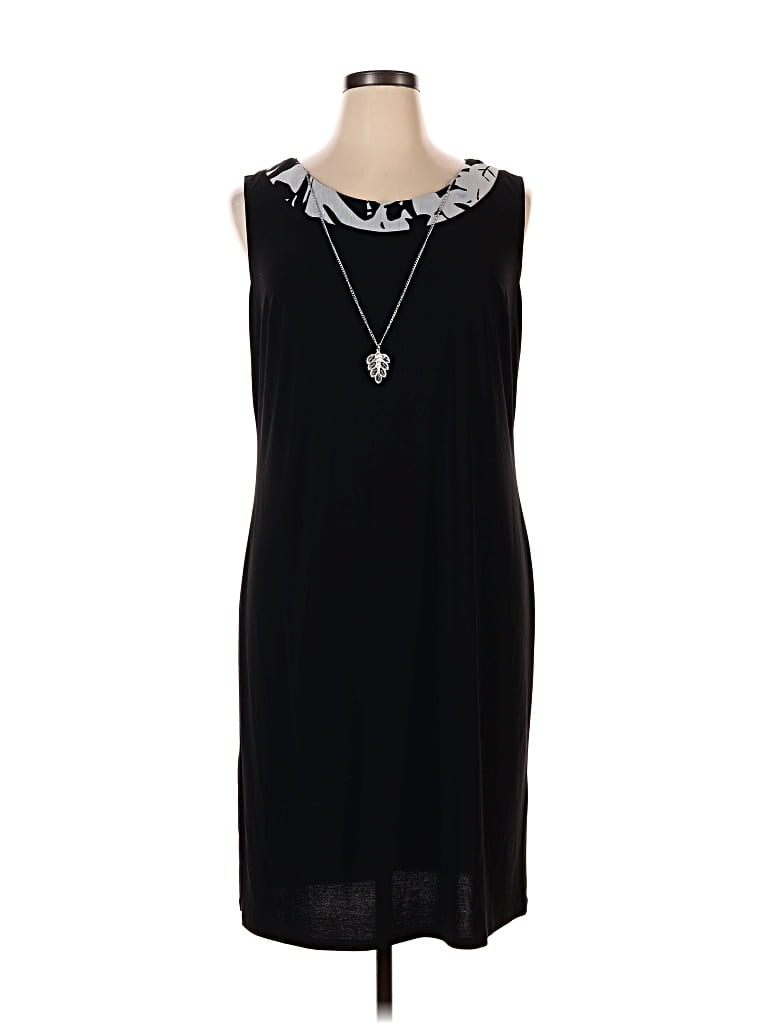 Pre-owned R & M Richards Cocktail Dress In Black