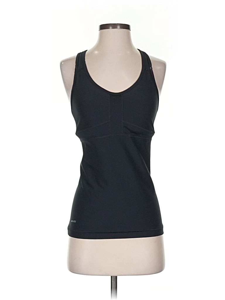 NIKE Pre-owned Active Tank Top In Black