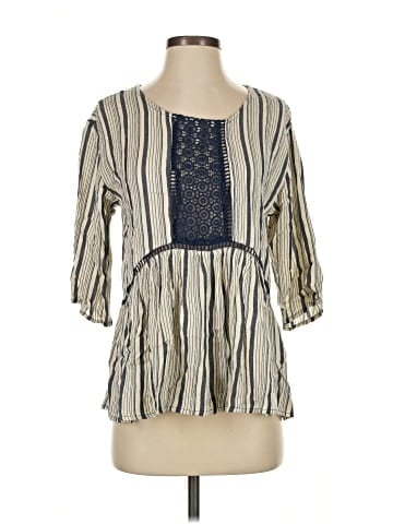 Romeo & Juliet Couture 3/4 Sleeve Blouse (view 1)
