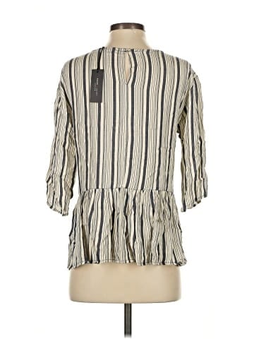 Romeo & Juliet Couture 3/4 Sleeve Blouse (view 2)