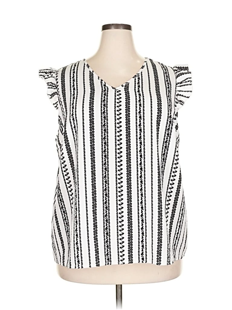 Pre-owned Shein Curve Sleeveless Blouse In White