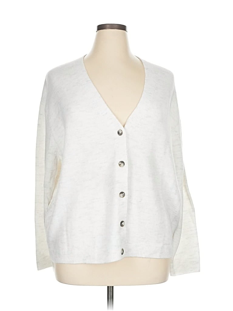 Pre-owned Old Navy Cardigan Sweater In White