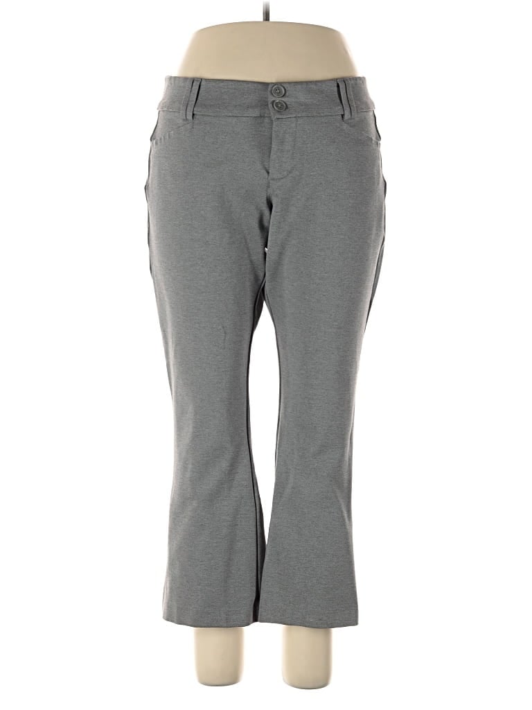 Pre-owned Studio By Torrid Casual Pants In Gray