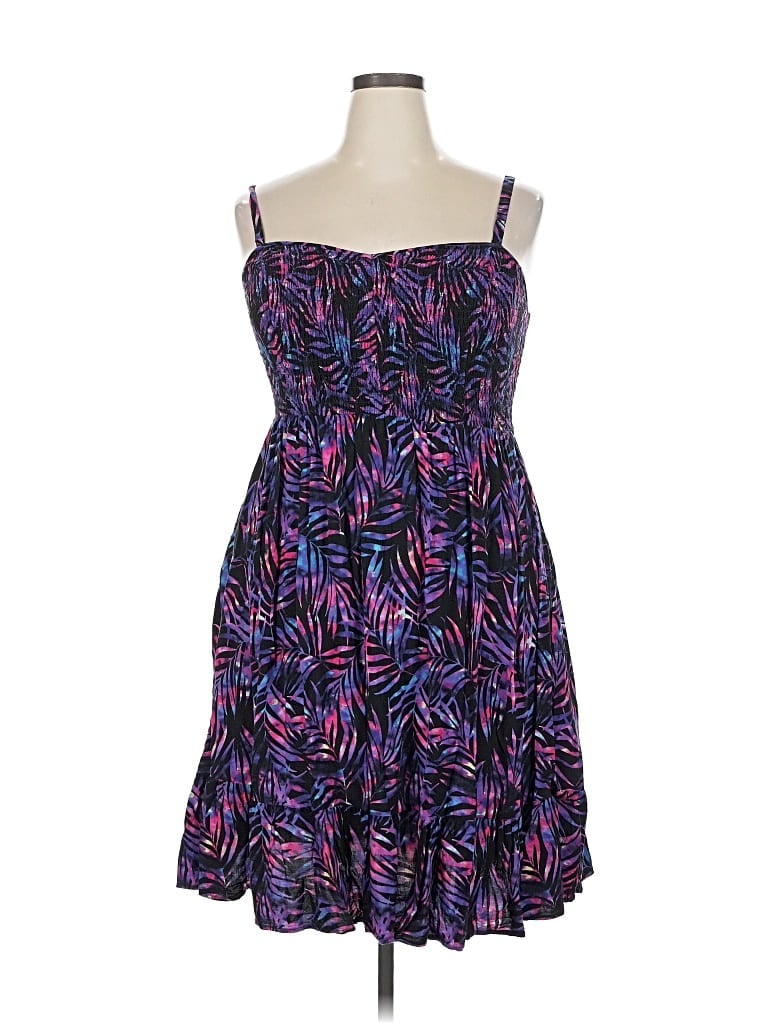 Pre-owned Torrid Cocktail Dress In Purple