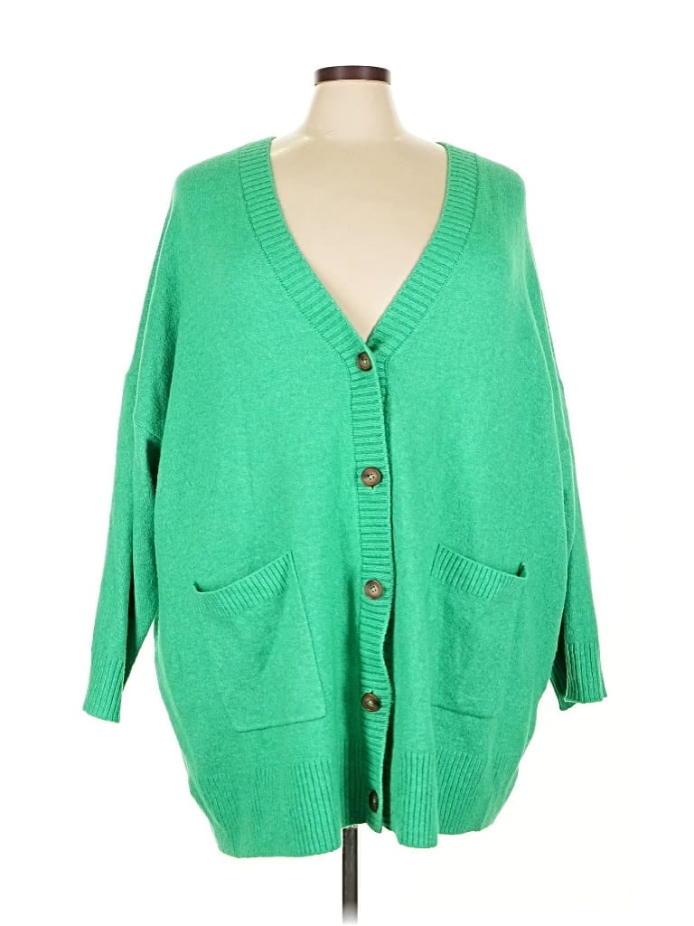 Pre-owned Torrid Cardigan Sweater In Green