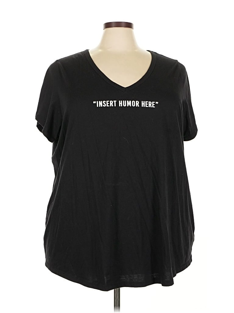 Pre-owned Torrid Short Sleeve T-shirt In Black
