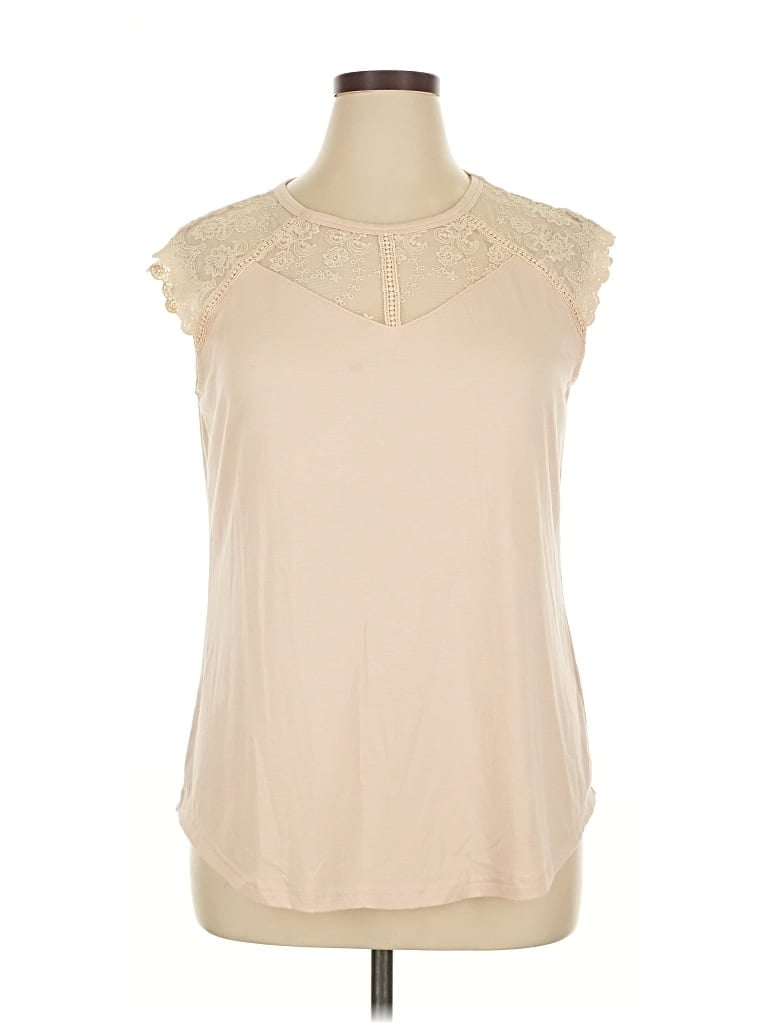 Pre-owned Miholl Sleeveless T-shirt In White