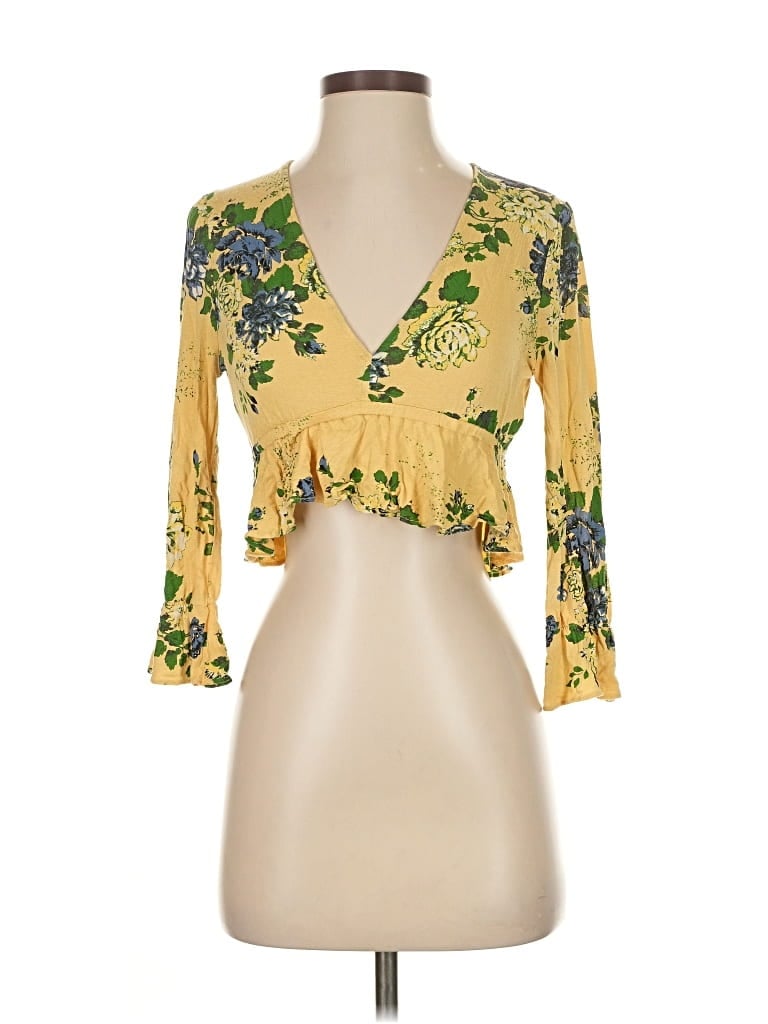Pre-owned Urban Outfitters 3/4 Sleeve Blouse In Yellow